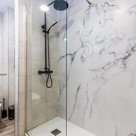 Exclusive Apartments Barcelona 4 Personas St Pere Terrassa Exterior photo